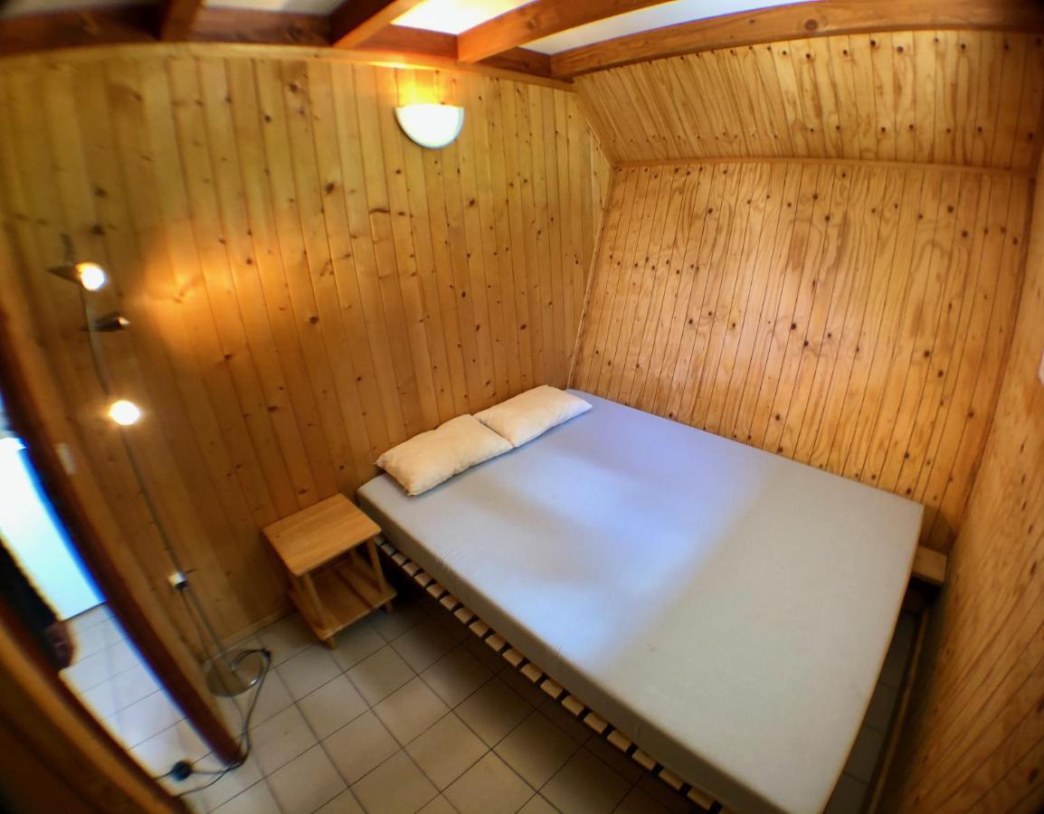 Chalet Dans Le Parc D'Un Manoir Du Xixeme Angles  Экстерьер фото